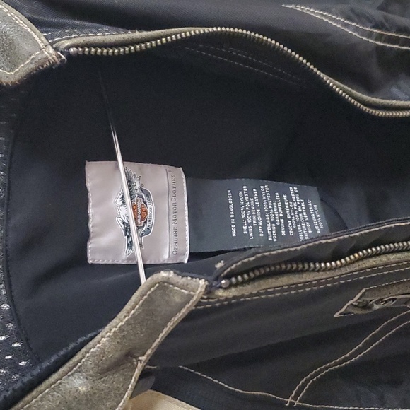 Jacket - Picture 2 of 6